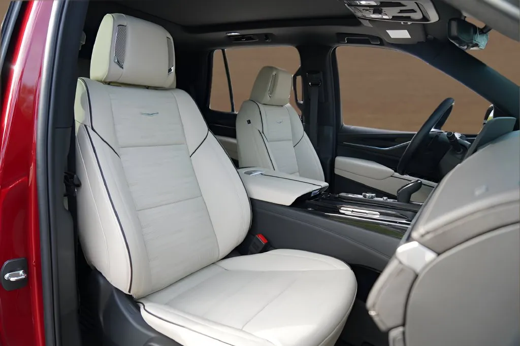 Cadillac Escalade photo 24