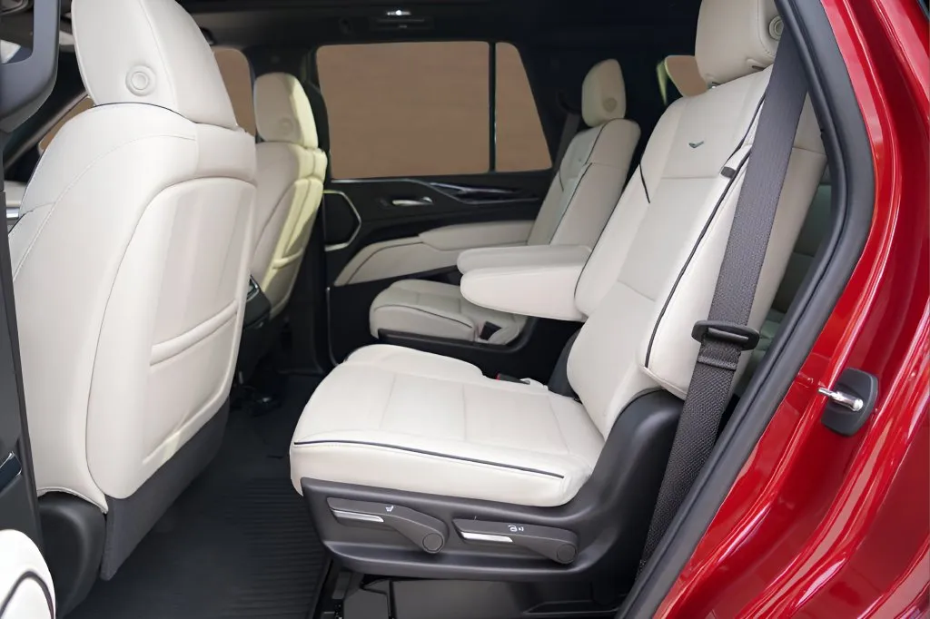 Cadillac Escalade photo 29