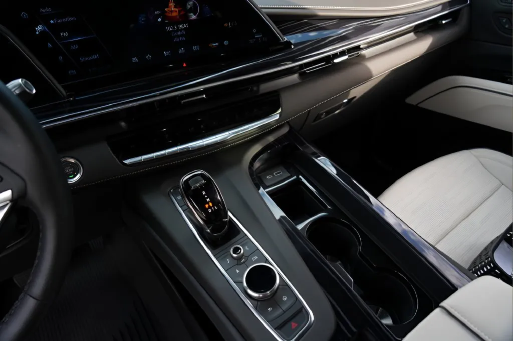 Cadillac Escalade photo 18
