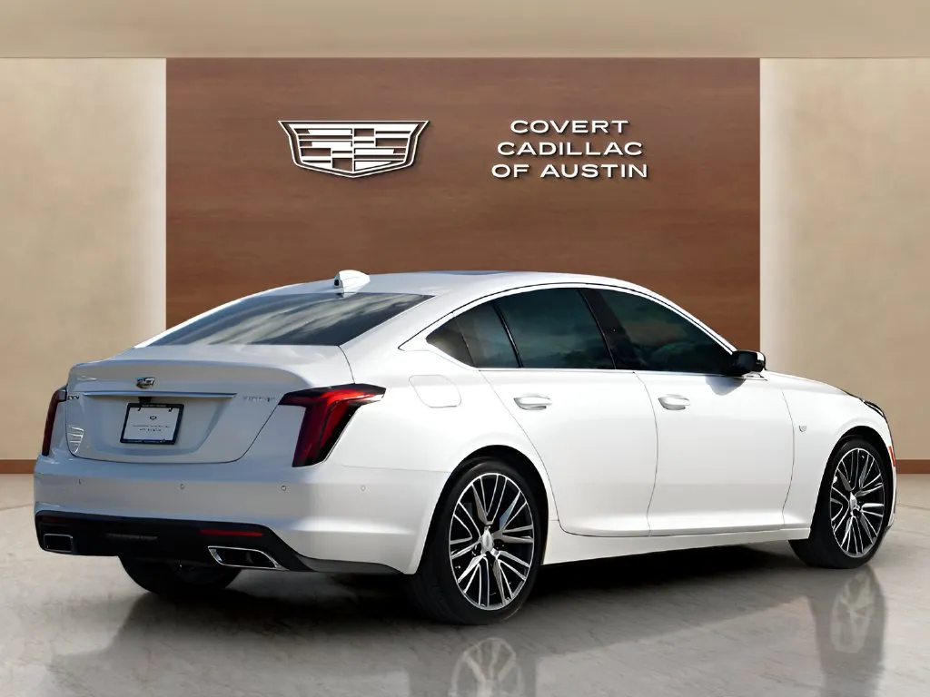 Cadillac CT5 photo 7