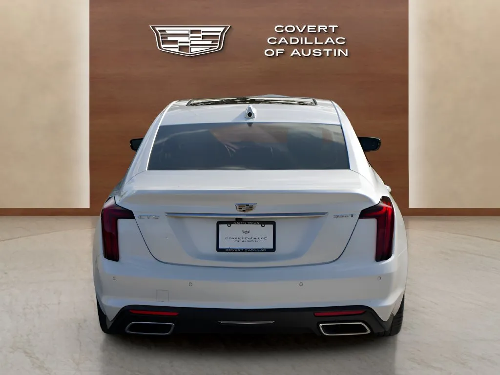 Cadillac CT5 photo 8
