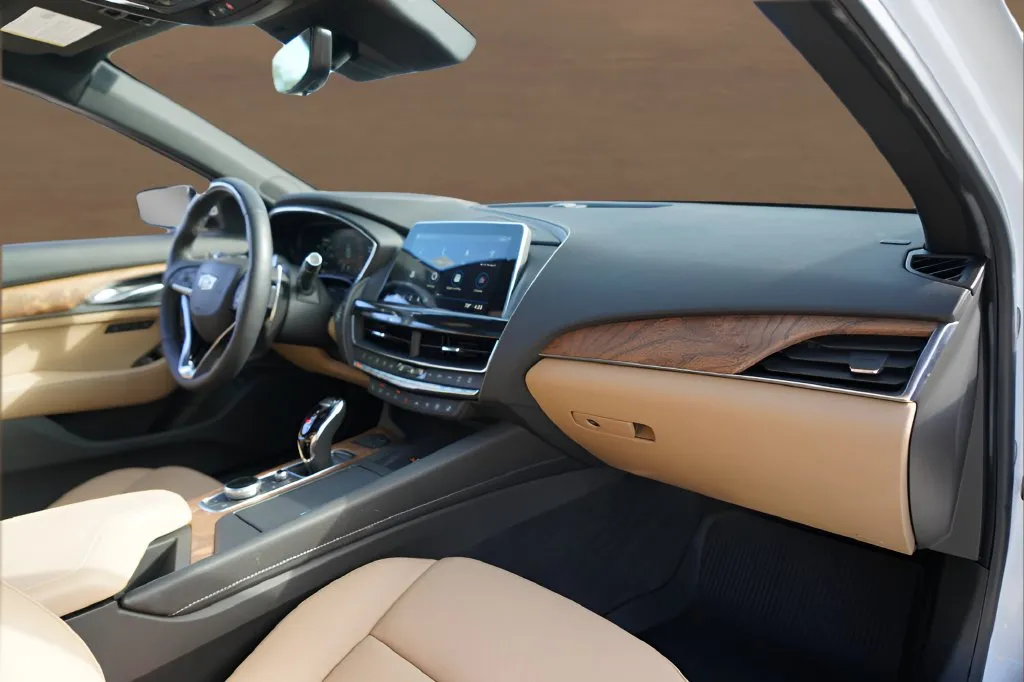 Cadillac CT5 photo 22