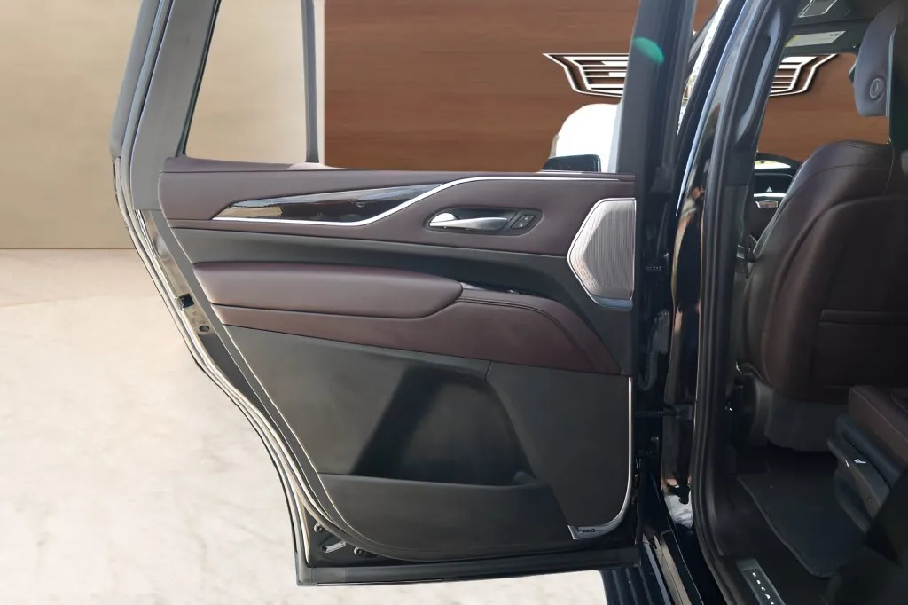 Cadillac Escalade photo 33