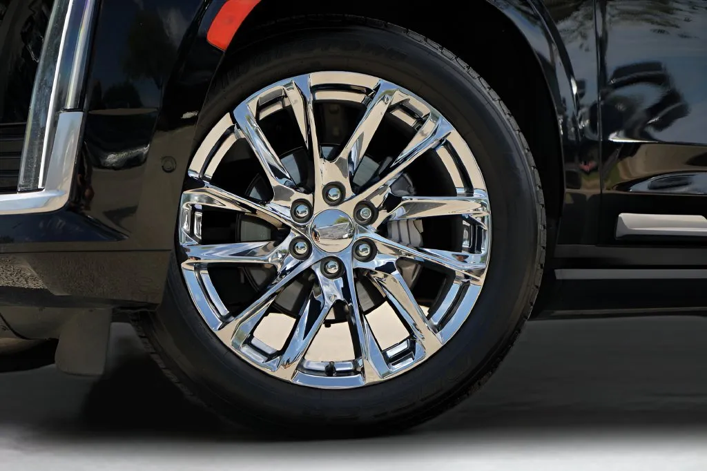 Cadillac Escalade photo 4