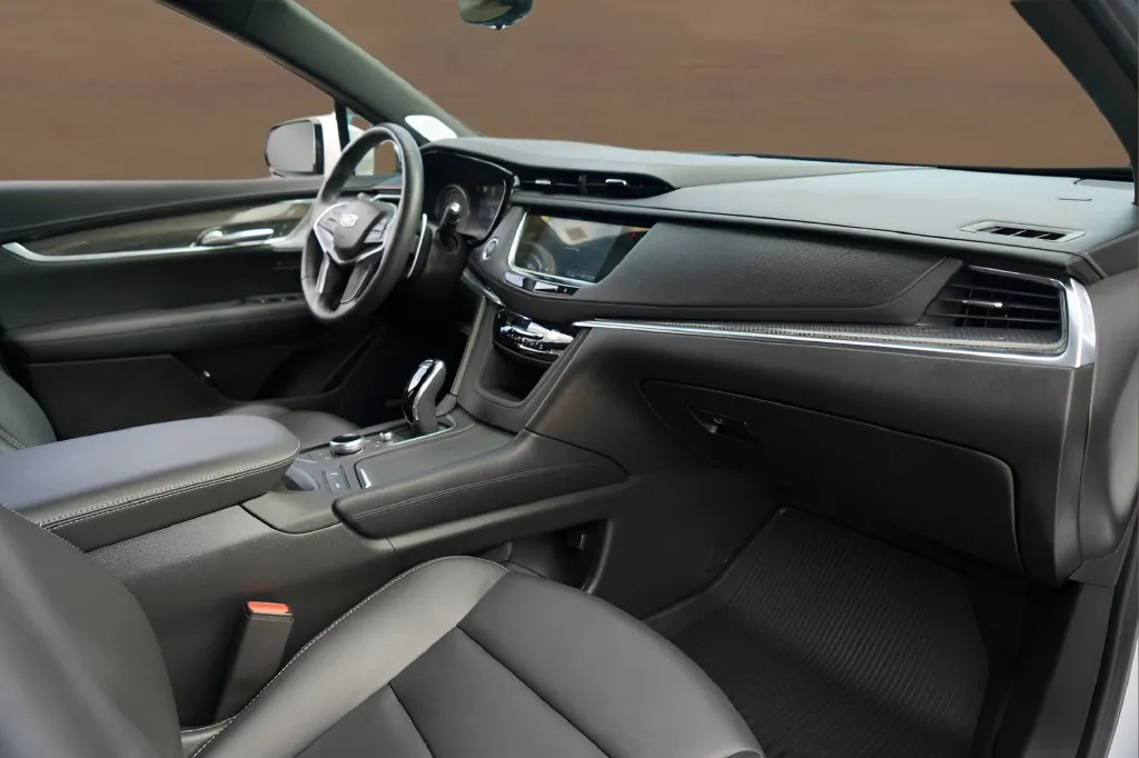 Cadillac XT5 photo 22