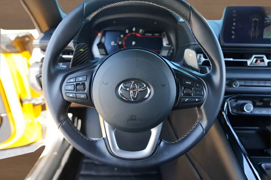 Toyota Supra photo 13