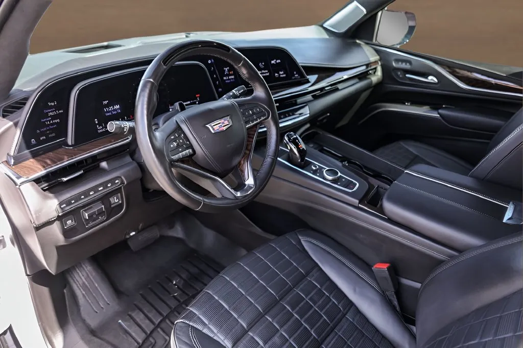 Cadillac Escalade photo 19