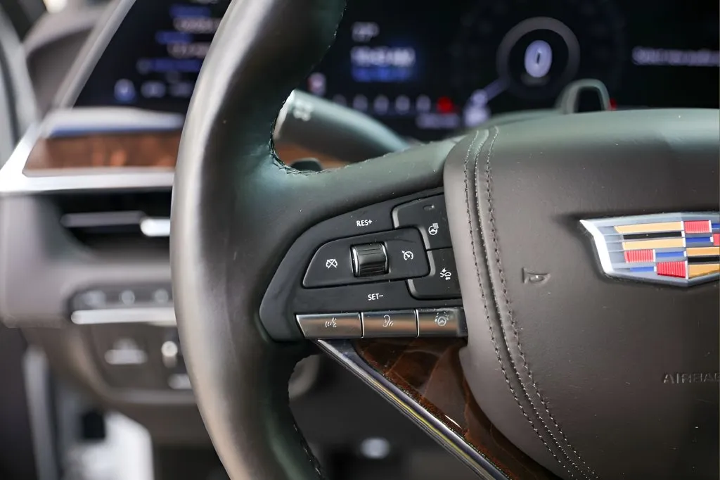Cadillac Escalade photo 26