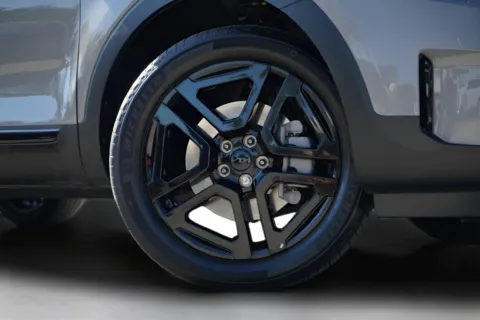 More photos of 2025 Kia Telluride SX X-Line at Covert Cadillac, TX
