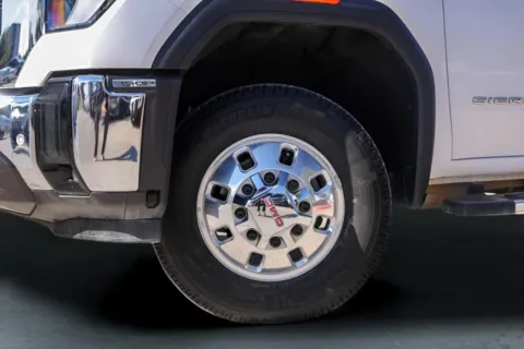 More photos of 2025 GMC Sierra 3500HD SLT at Covert Buick GMC, TX