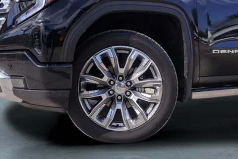 More photos of 2025 GMC Sierra 1500 Denali at Covert Buick GMC, TX