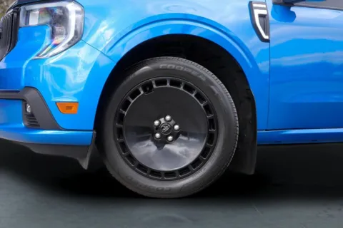 More photos of 2025 Ford Maverick Lobo Standard at Covert Buick GMC, TX