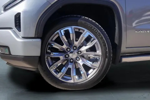 More photos of 2023 GMC Sierra 1500 Denali at Covert Buick GMC, TX