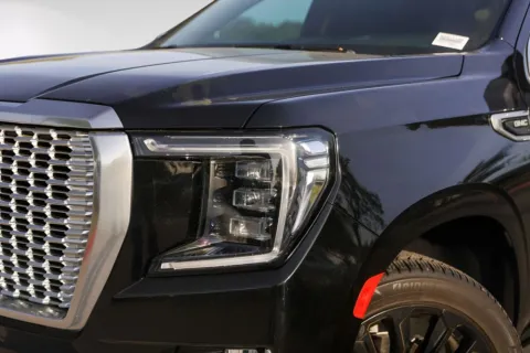 Another view of 2022 GMC Yukon XL Denali for sale in Austin, TX at Covert Buick GMC