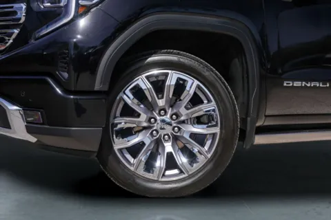 More photos of 2023 GMC Sierra 1500 Denali at Covert Buick GMC, TX