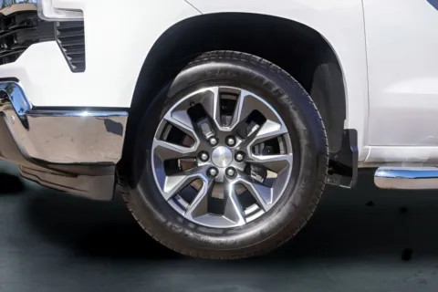 More photos of 2024 Chevrolet Silverado 1500 LT at Covert Buick GMC, TX