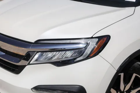 Another view of 2019 Honda Pilot Elite for sale in Austin, TX at Covert Buick GMC