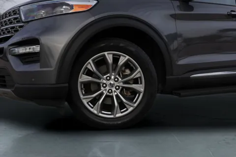 More photos of 2023 Ford Explorer Limited at Covert Buick GMC, TX