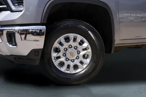 More photos of 2025 Chevrolet Silverado 3500HD LTZ at Covert Buick GMC, TX