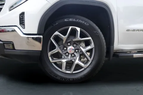 More photos of 2023 GMC Sierra 1500 SLT at Covert Buick GMC, TX