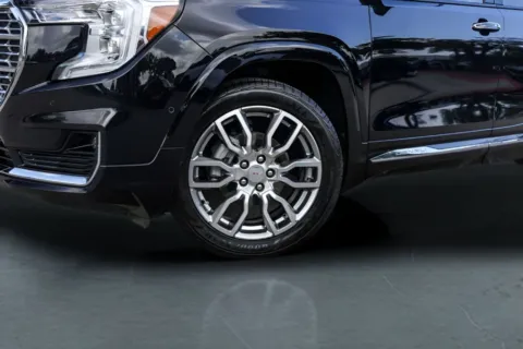 More photos of 2022 GMC Terrain Denali at Covert Buick GMC, TX