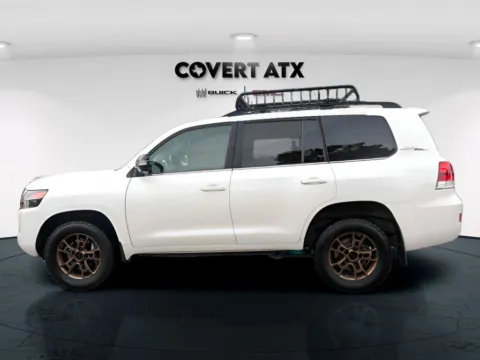 More photos of 2020 Toyota Land Cruiser Heritage Edition at Covert Buick GMC, TX
