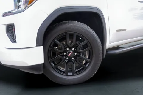 More photos of 2020 GMC Sierra 1500 Elevation at Covert Buick GMC, TX