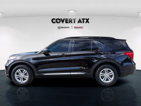 More photos of 2023 Ford Explorer XLT at Covert Buick GMC, TX