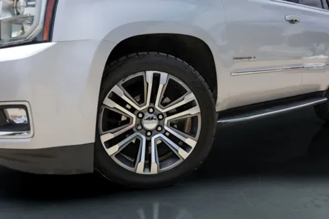 More photos of 2017 GMC Yukon Denali at Covert Buick GMC, TX