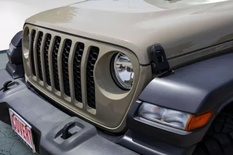 Another view of 2020 Jeep Gladiator Sport for sale in Austin, TX at Covert Buick GMC