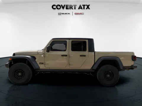 More photos of 2020 Jeep Gladiator Sport at Covert Buick GMC, TX