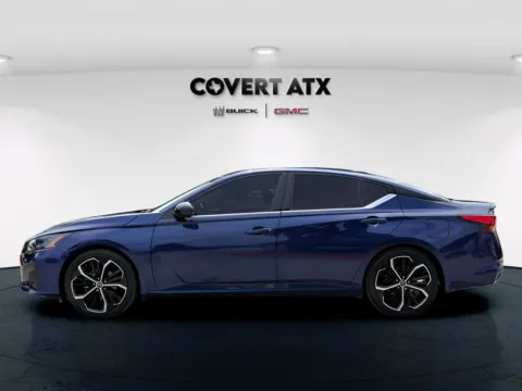More photos of 2023 Nissan Altima 2.5 SR at Covert Buick GMC, TX