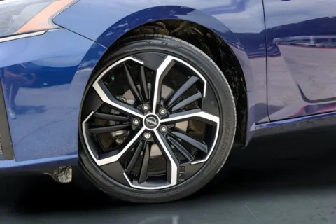 More photos of 2023 Nissan Altima 2.5 SR at Covert Buick GMC, TX