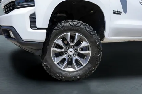 More photos of 2021 Chevrolet Silverado 1500 RST at Covert Buick GMC, TX