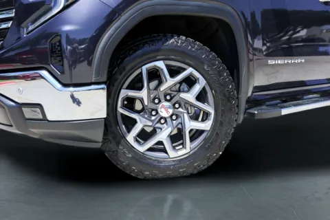 More photos of 2023 GMC Sierra 1500 SLT at Covert Buick GMC, TX