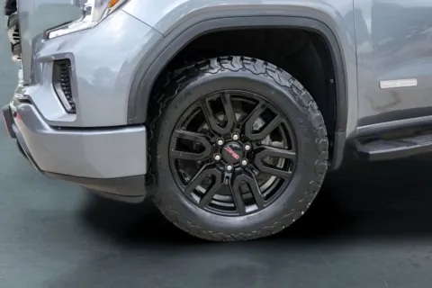 More photos of 2022 GMC Sierra 1500 Limited Elevation at Covert Buick GMC, TX