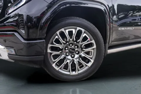 More photos of 2026 GMC Sierra 1500 Denali Ultimate at Covert Buick GMC, TX