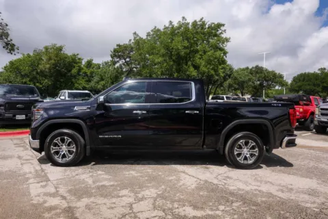More photos of 2025 GMC Sierra 1500 SLT at Covert Buick GMC, TX