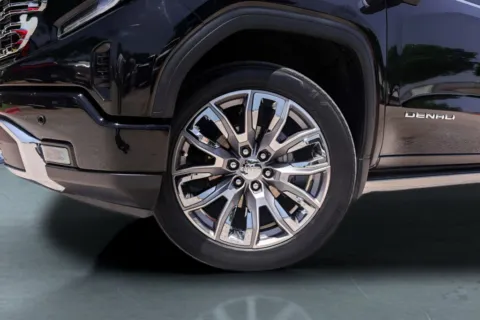 More photos of 2023 GMC Sierra 1500 Denali at Covert Buick GMC, TX