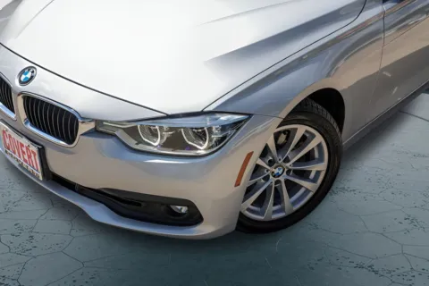 Another view of 2018 BMW 3 Series 320i xDrive for sale in Austin, TX at Covert Buick GMC