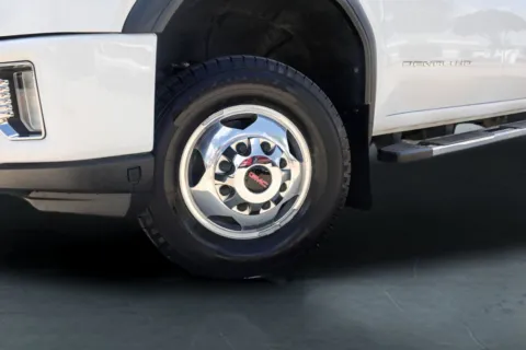 More photos of 2022 GMC Sierra 3500HD Denali at Covert Buick GMC, TX