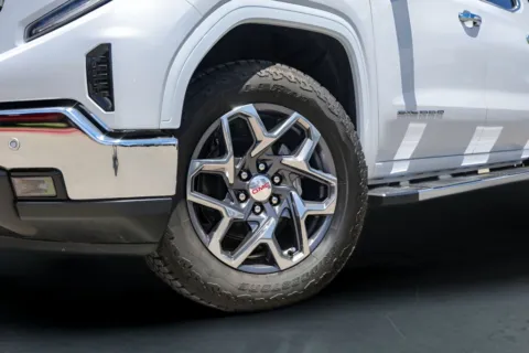 More photos of 2026 GMC Sierra 1500 SLT at Covert Buick GMC, TX