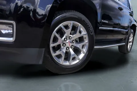 More photos of 2018 GMC Yukon SLT at Covert Buick GMC, TX