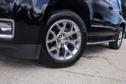 More photos of 2018 GMC Yukon SLT at Covert Buick GMC, TX