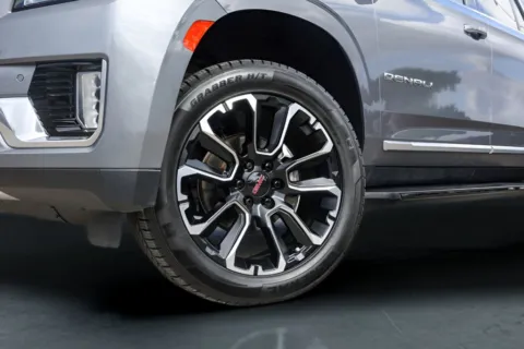 More photos of 2022 GMC Yukon Denali at Covert Buick GMC, TX