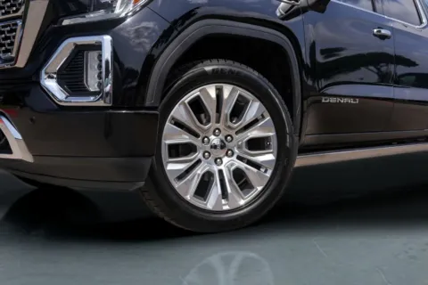 More photos of 2020 GMC Sierra 1500 Denali at Covert Buick GMC, TX