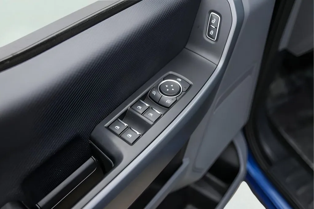 Ford F-150 photo 25