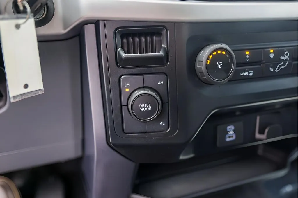 Ford F-150 photo 22
