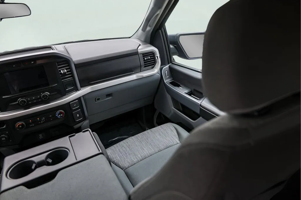 Ford F-150 photo 30