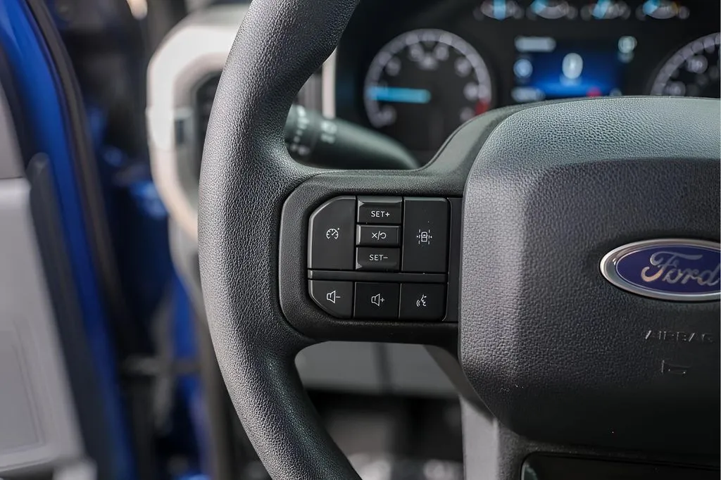 Ford F-150 photo 17